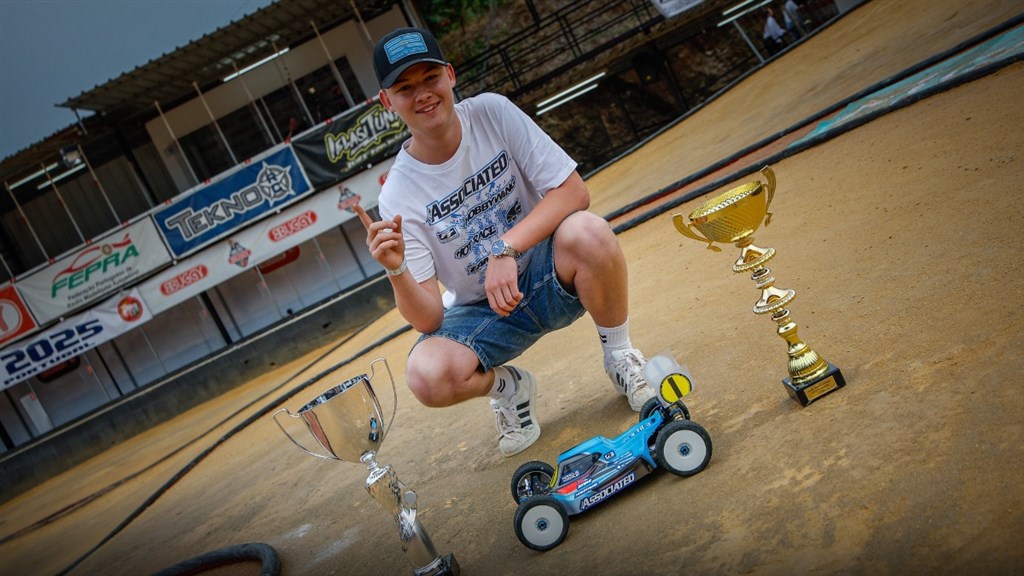 Marcus Kærup vinder VM i MRC. 
(Foto: DASU)